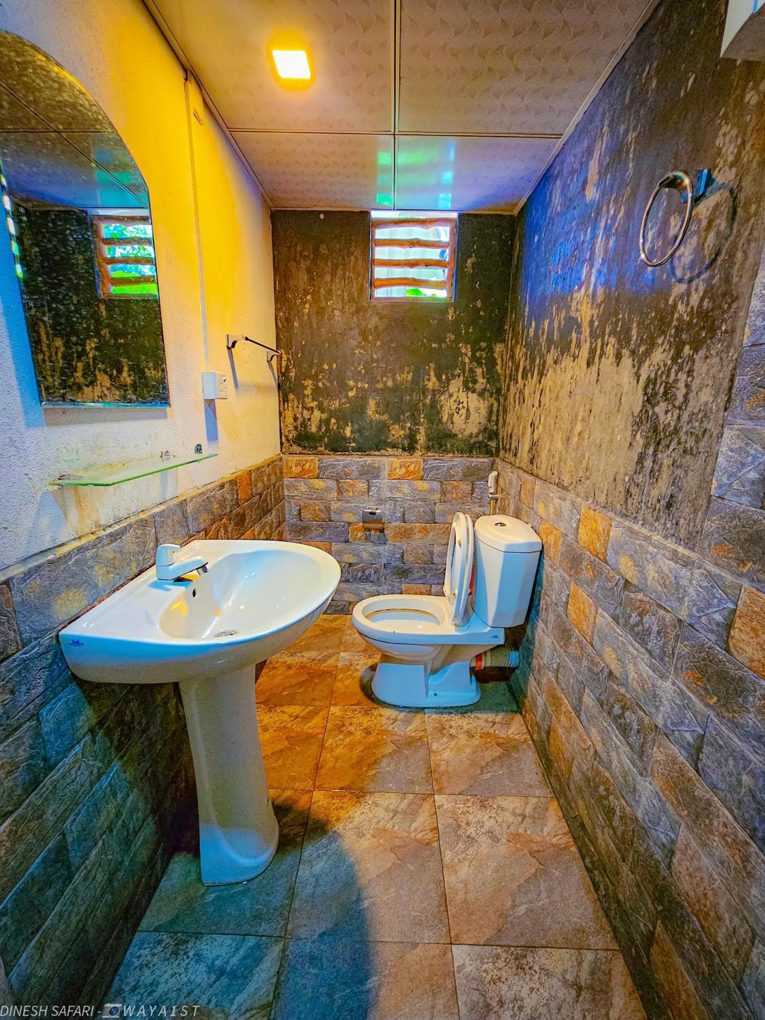 Dinesh Safari Homestay Udawalawe Exterior foto